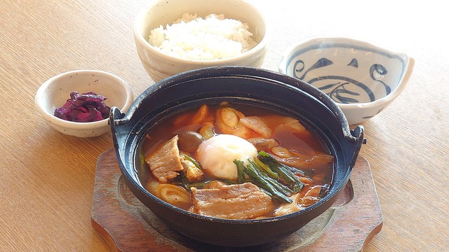 スンドゥブチゲ